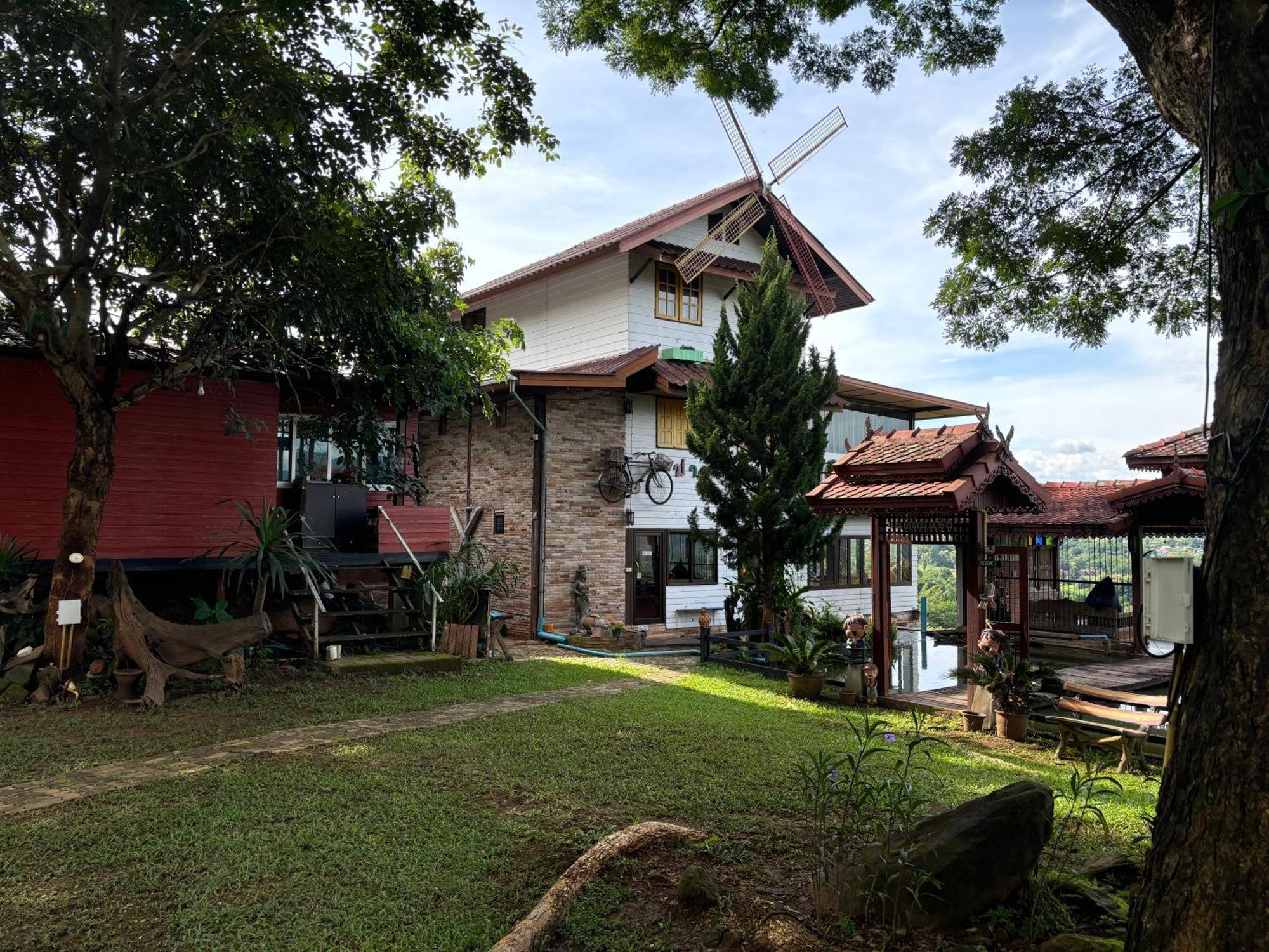 Hotel Pai Kiang Fa Extérieur photo