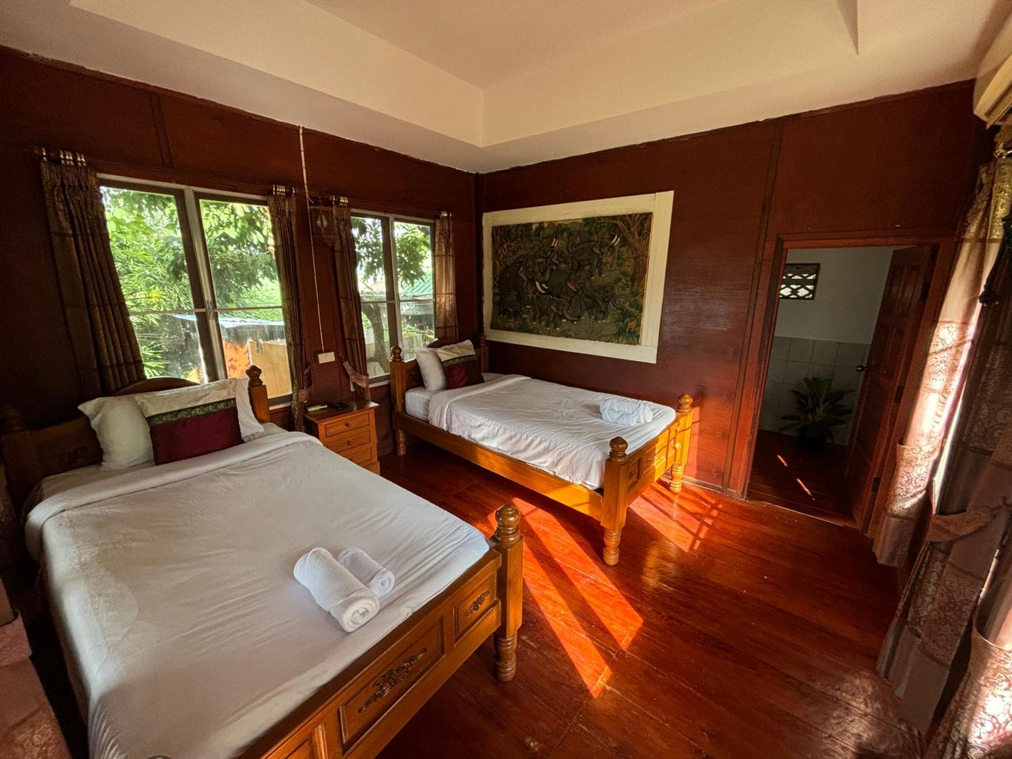 Hotel Pai Kiang Fa Extérieur photo