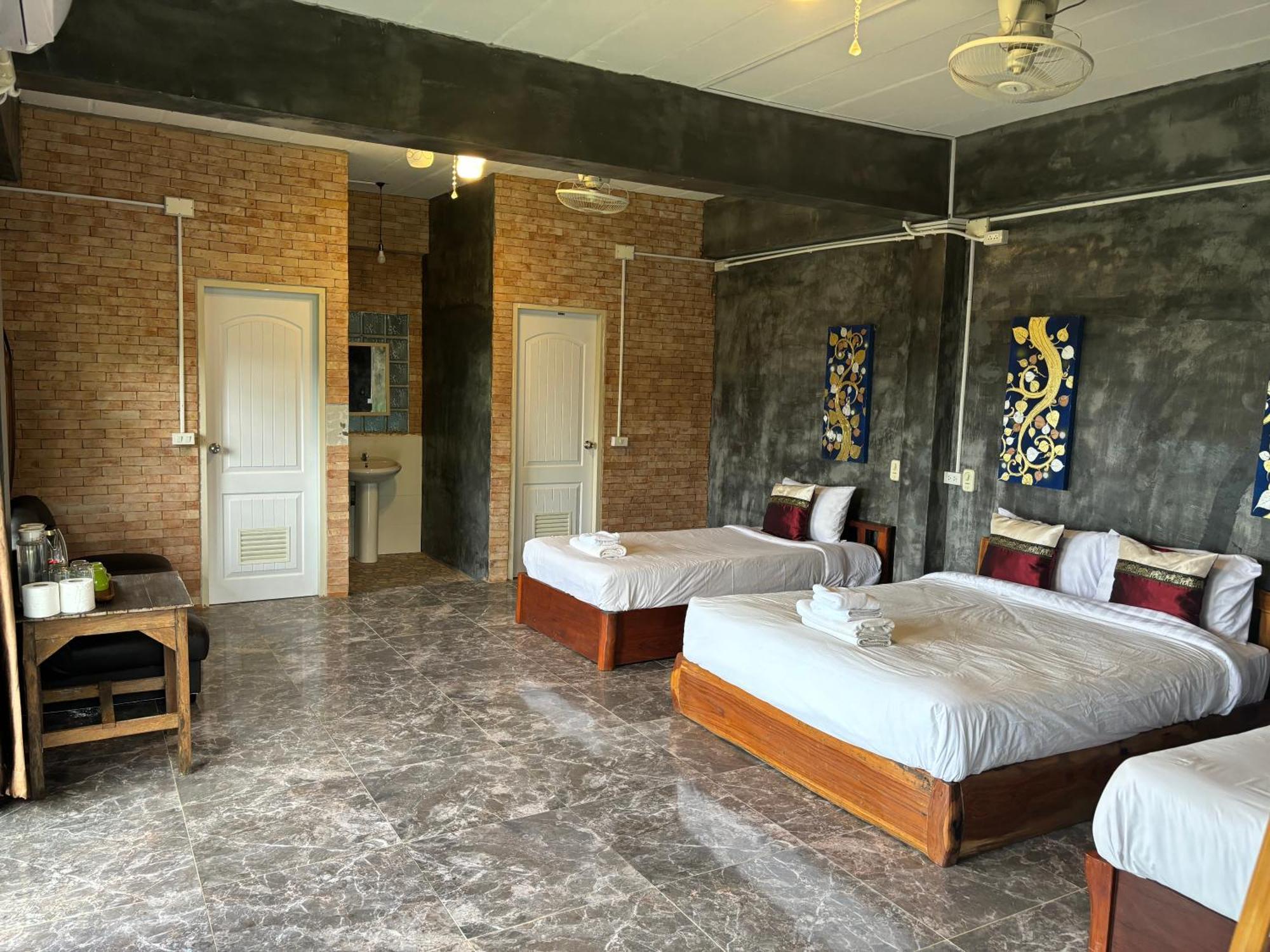 Hotel Pai Kiang Fa Extérieur photo