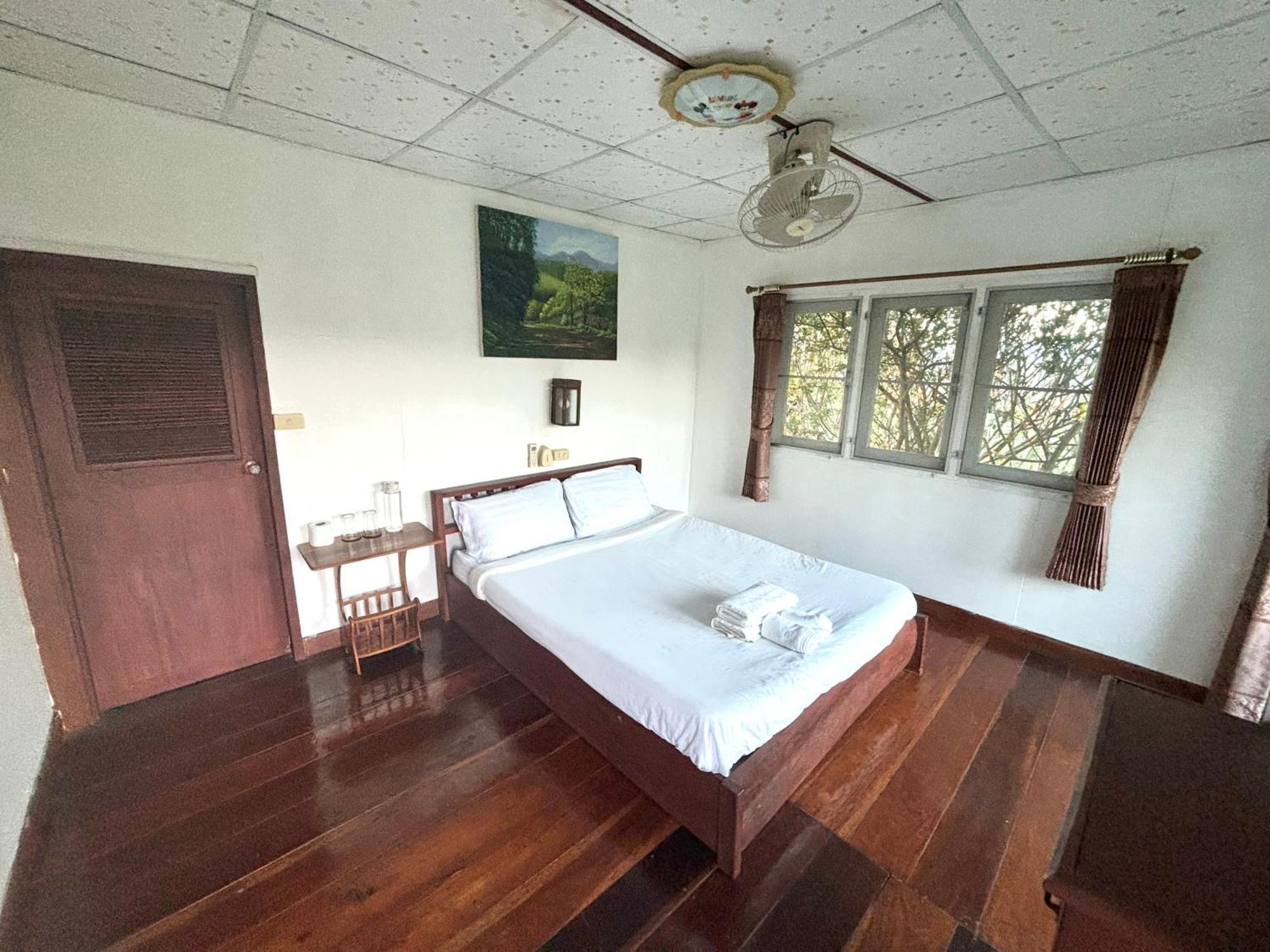 Hotel Pai Kiang Fa Extérieur photo