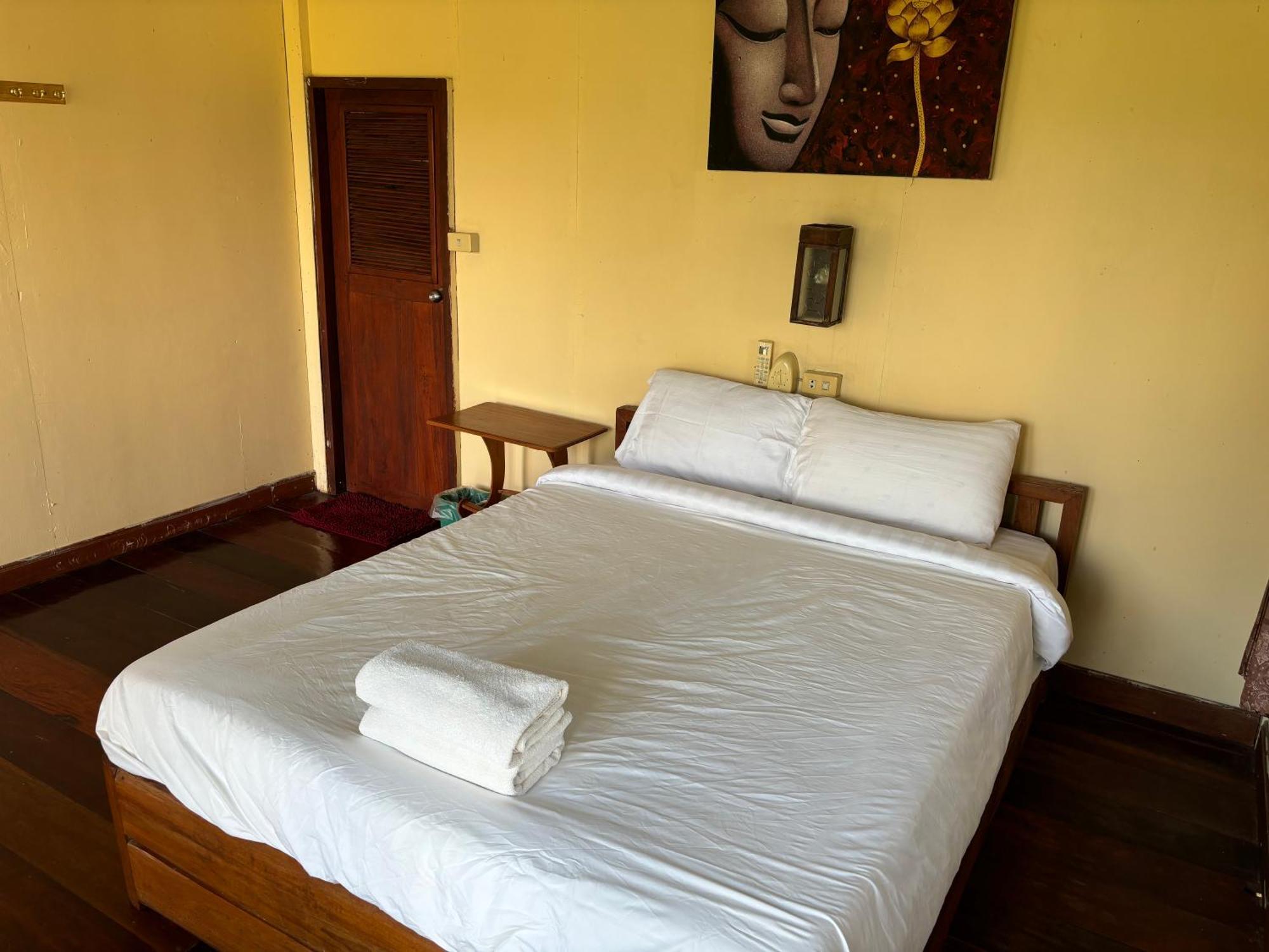 Hotel Pai Kiang Fa Extérieur photo